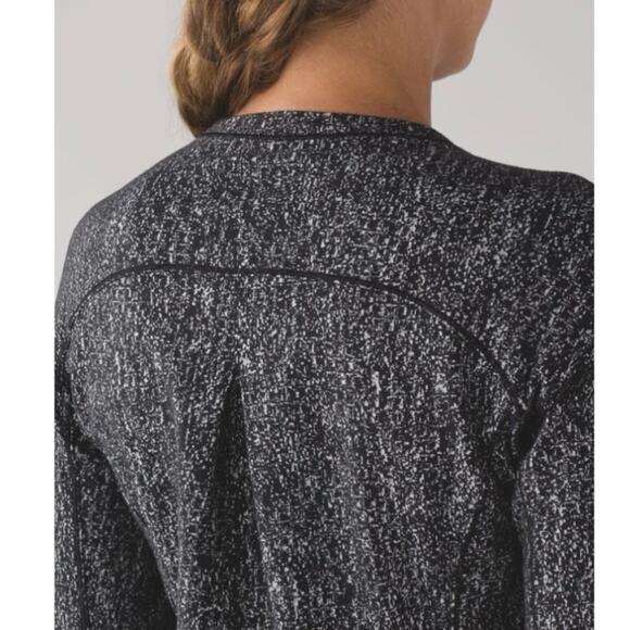 Lululemon Outrun Long Sleeve Suited Print White Black - Picture 9 of 12